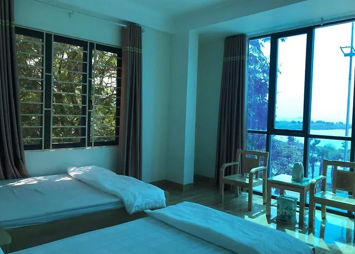 Khách sạn Tuần Châu Gate Hotel