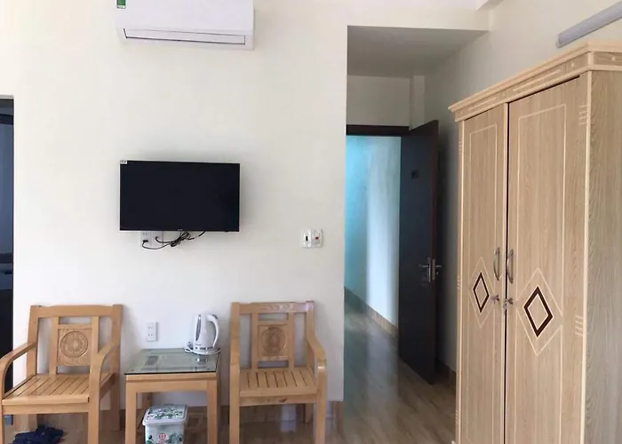Khách sạn Tuần Châu Gate Hotel *