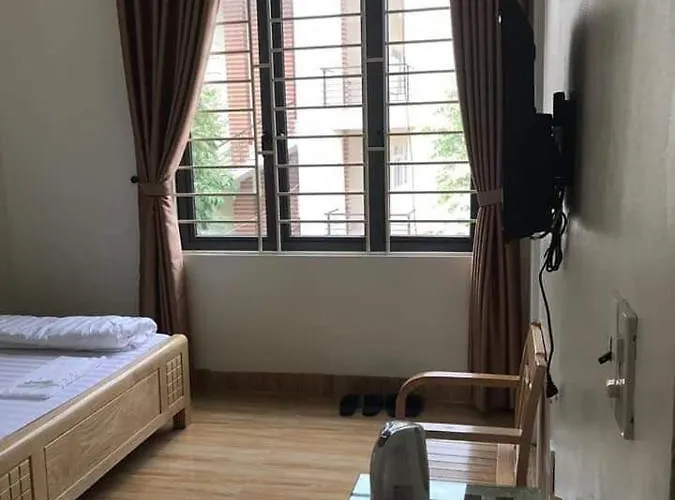 Khách sạn Tuần Châu Gate Hotel *